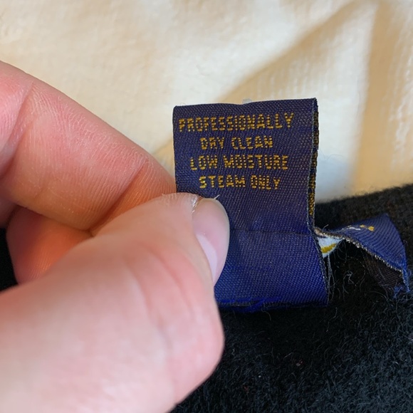 Women’s Charter Club black 100% 2 Ply Cashmere Sweater Size M - Picture 6 of 9